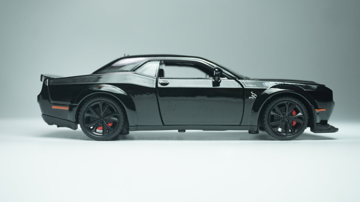 Dodge Challenger Black diecast model car, 1:32 scale
