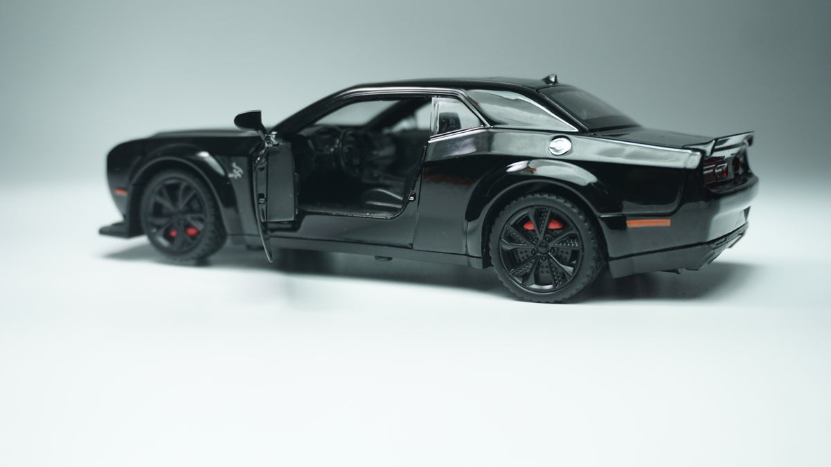 Dodge Challenger | Black