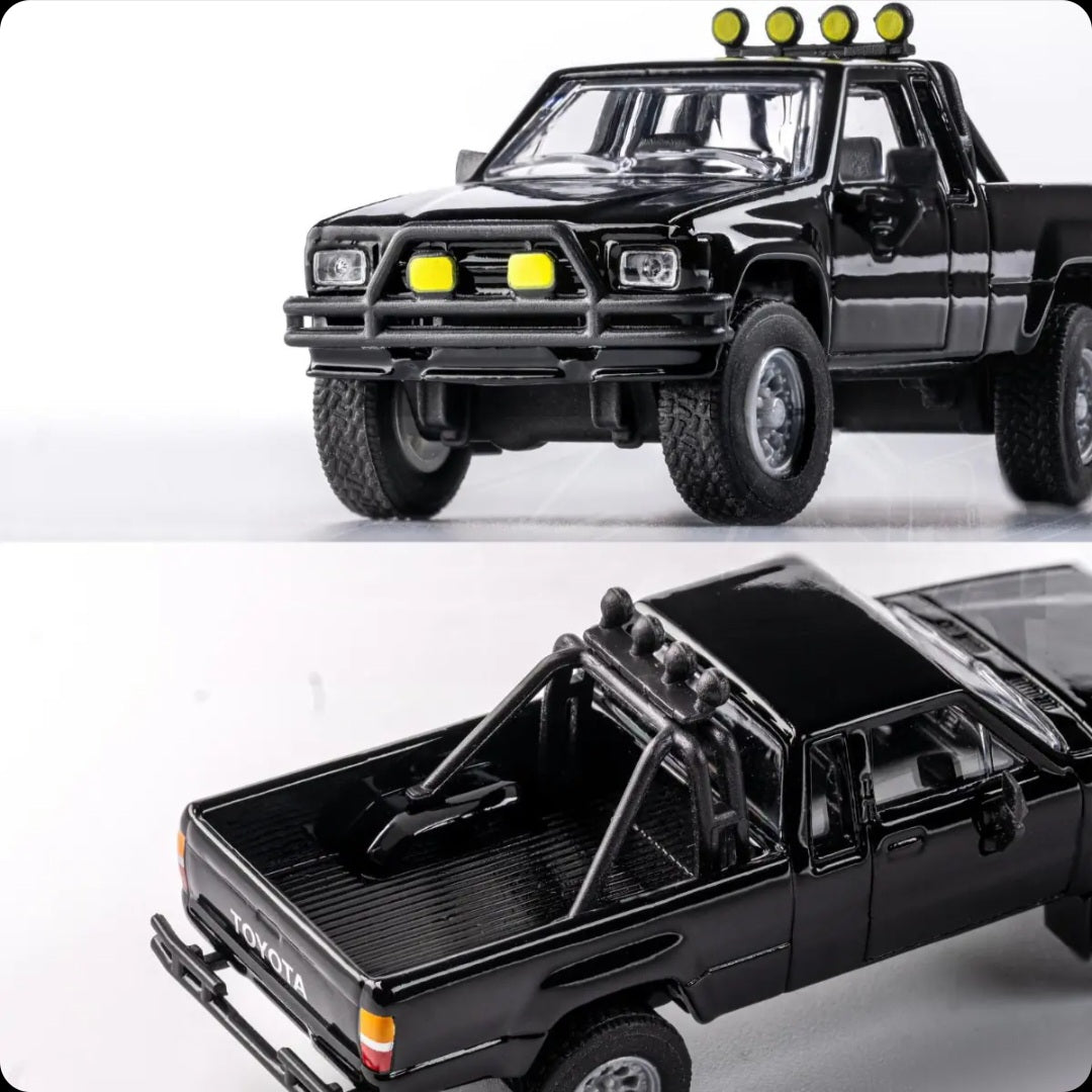 Majorette 1985 Toyota Hilux SR5 Pickup diecast model car, 1:64 scale