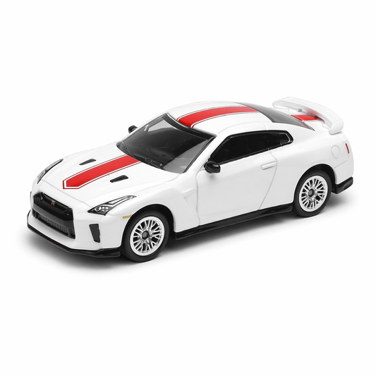 CCA Nissan GT-R R35 White diecast model car, 1/64 scale