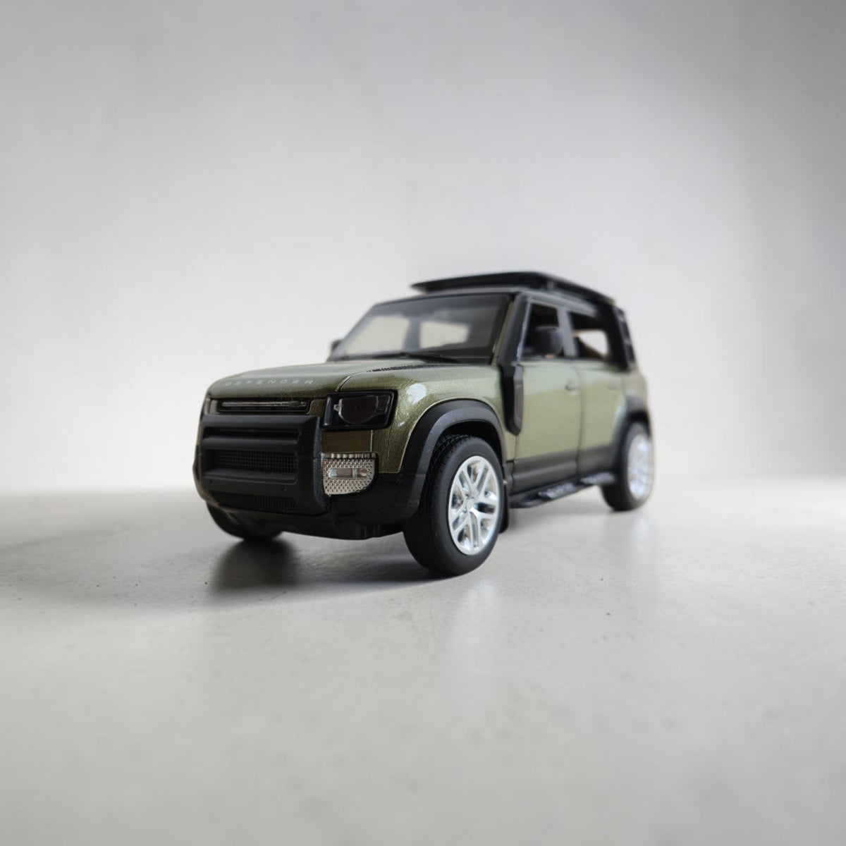 Land Rover Defender 110