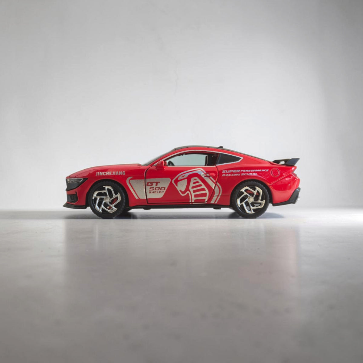 Ford Mustang Shelby GT500 | Red