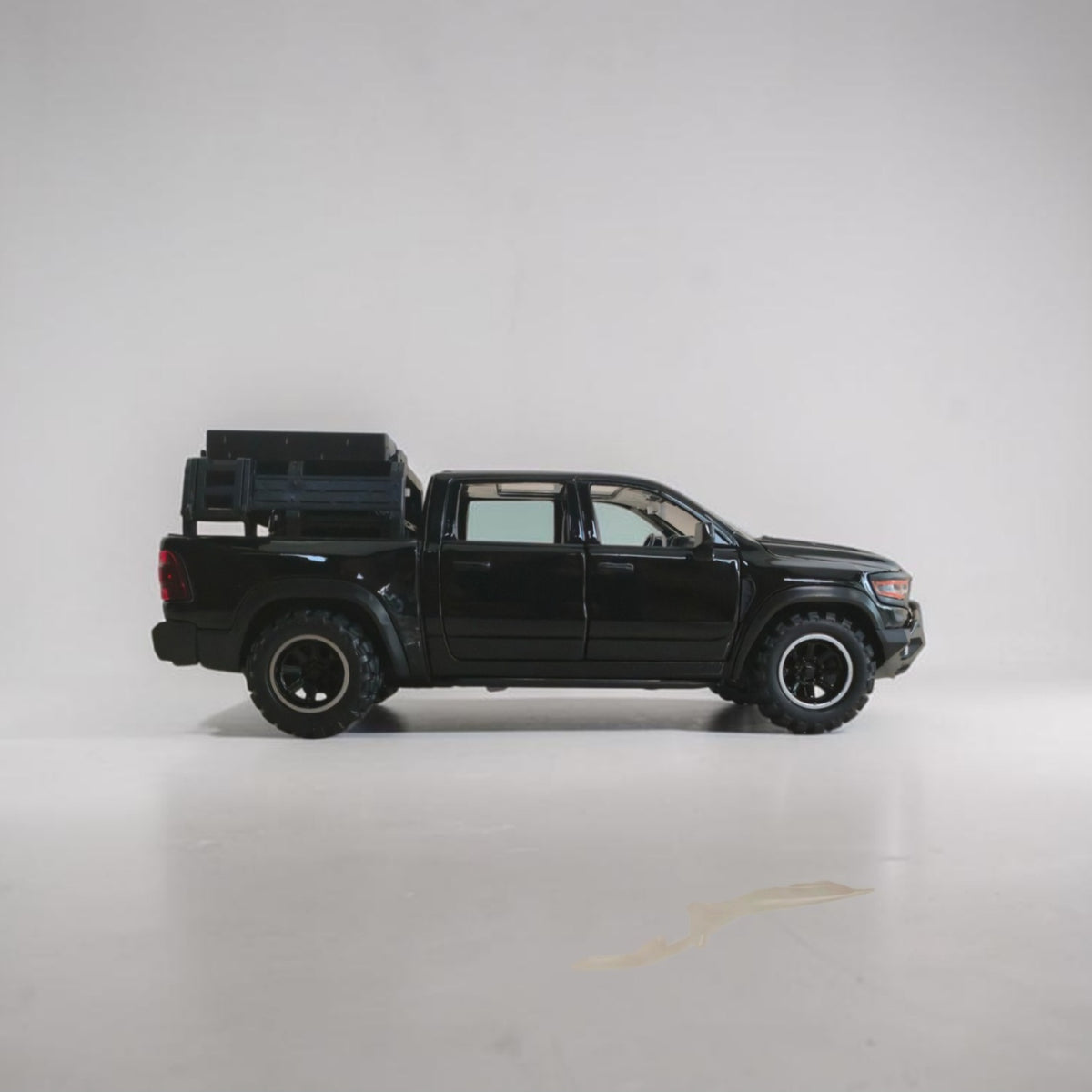 RAM TRX Mammoth 1000 | Black