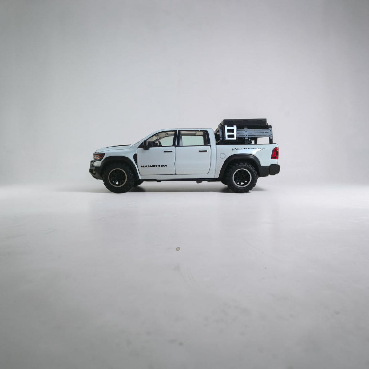 RAM TRX Mammoth 1000 | White