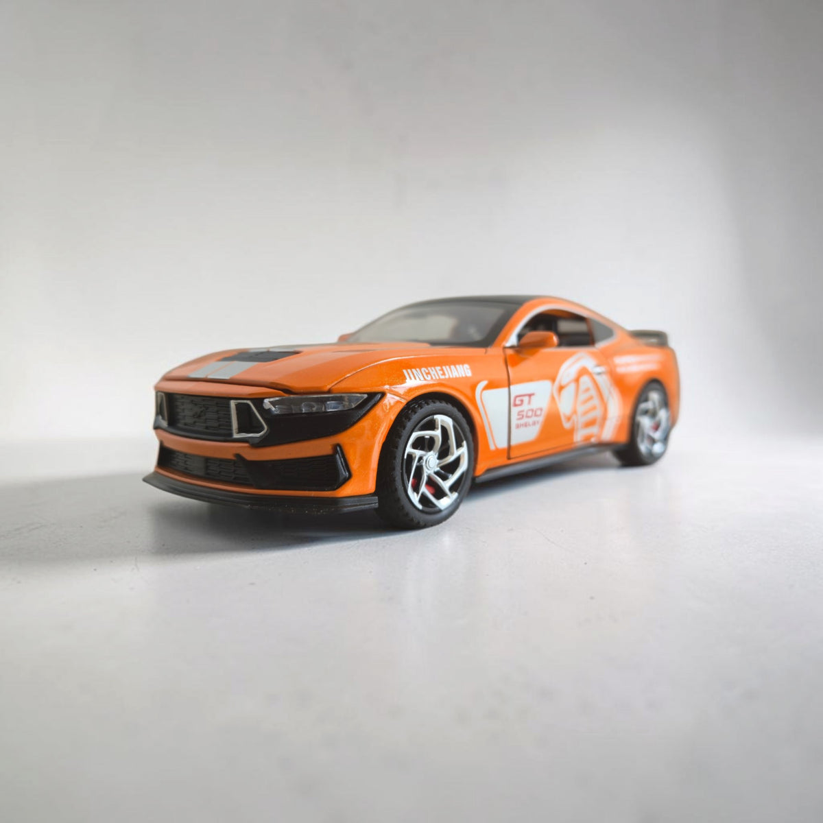 Ford Mustang Shelby GT500 | Orange