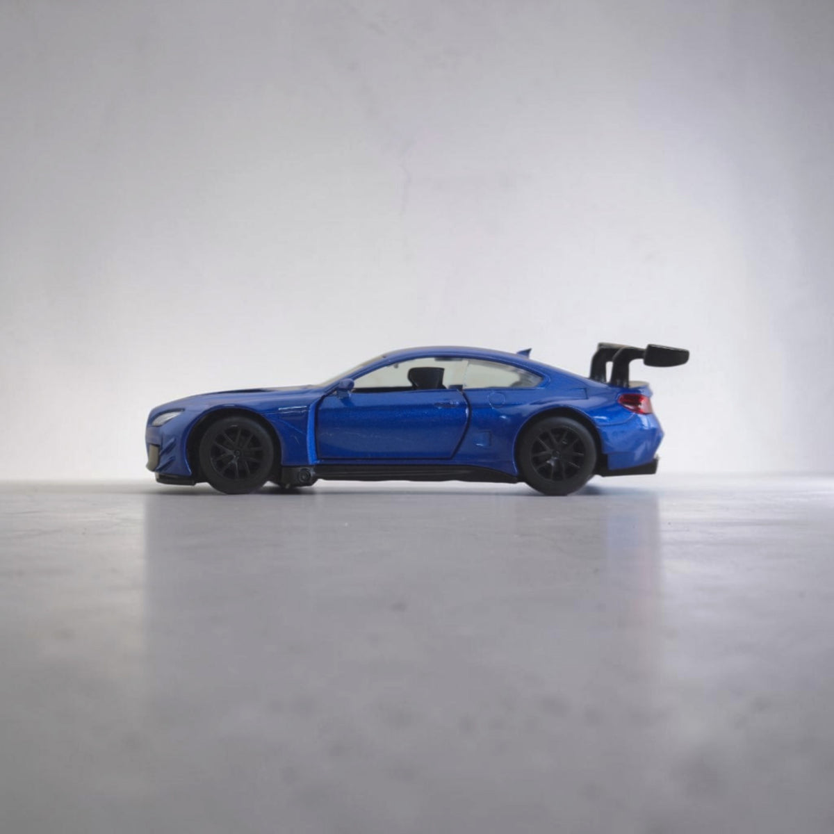 BMW M6 GT3 | Blue