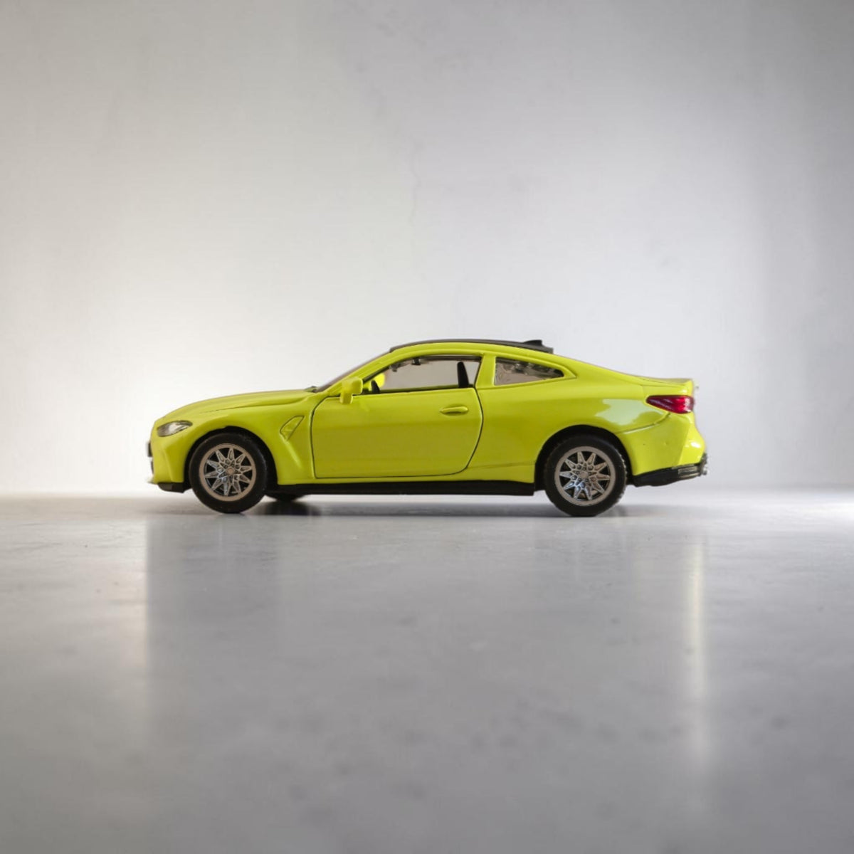 BMW M4 | Green